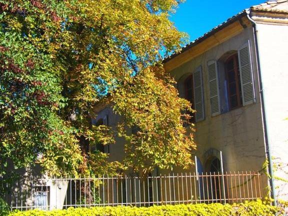 La Maison Des Marronniers Bed & Breakfast Uzes Exterior photo
